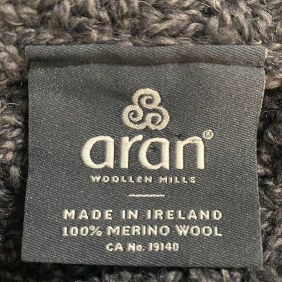 Aran Craft Fisherman Cable Knit Poncho Gray Irish Soft Merino Wool OS Nautical - Picture 11 of 13
